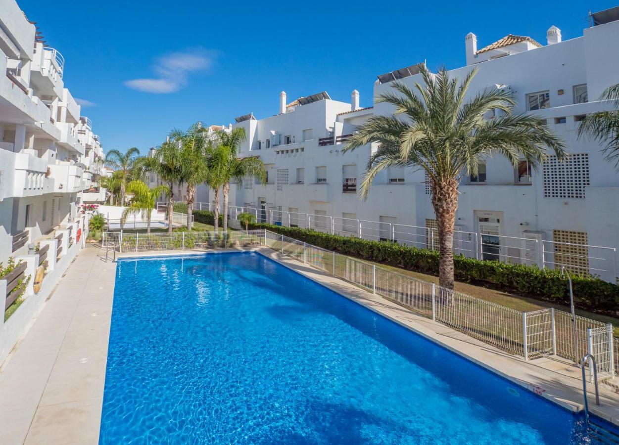 2051-New 3 Bedrooms On Golf Estepona Esterno foto